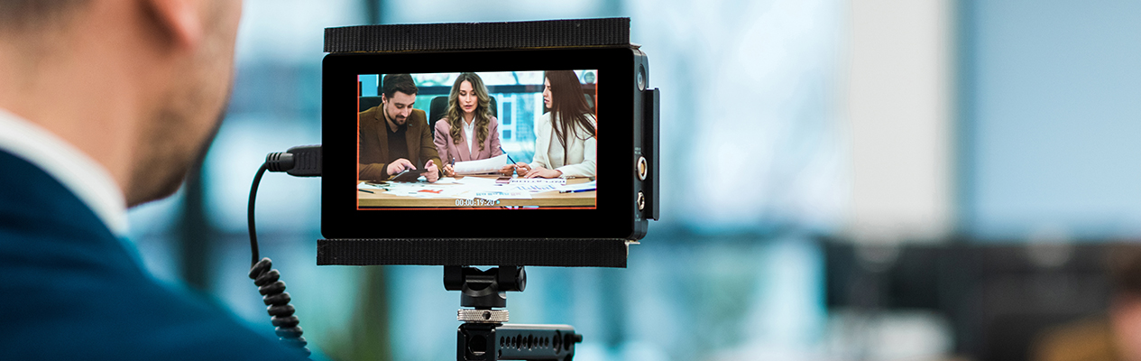 Read more about the article How to Make Corporate Films That Grab Attention Fast